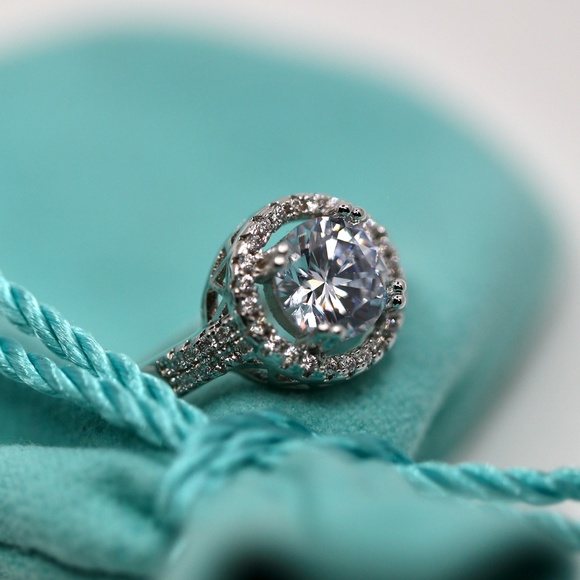 Pave Halo Diamond Engagement Ring | Simon G. Jewelry 18k Gold Dipped Halo Round White Topaz Engagement